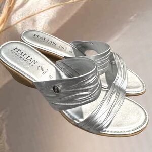 Italian Shoemakers Women's Silver Sandals